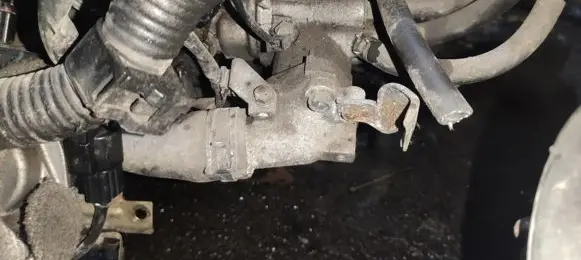 Mitsubishi Outlander Engine coolant pipe/hose