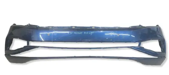 Volkswagen PASSAT B8 Front bumper 3G0807221E