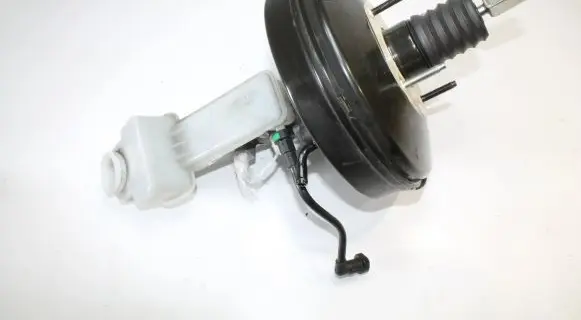 Mazda 3 II Brake booster B45H43950