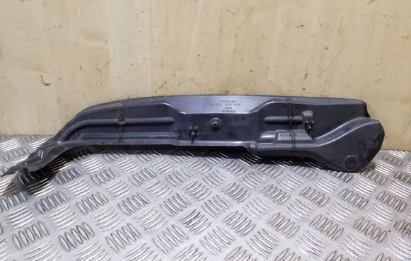 Fender end trim