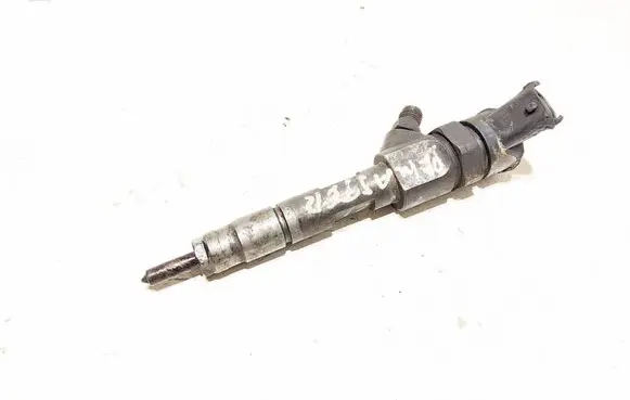 Renault Trafic II (X83) Fuel injector 0445110146 8200238528