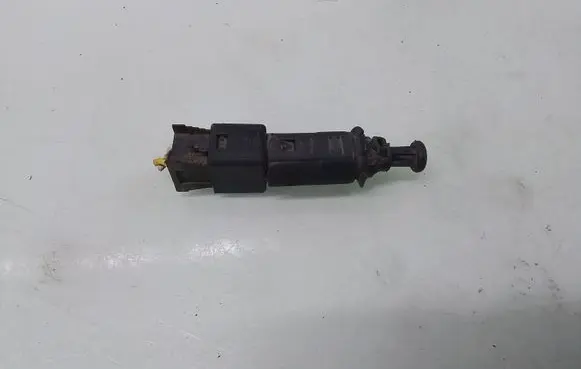 Renault Trafic II (X83) Brake pedal sensor switch