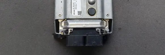 Volkswagen Up Other control units/modules 04C906020D 04C907309A