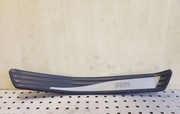 BMW 5 E60 E61 Side skirt rear trim 51477034306 51477074512