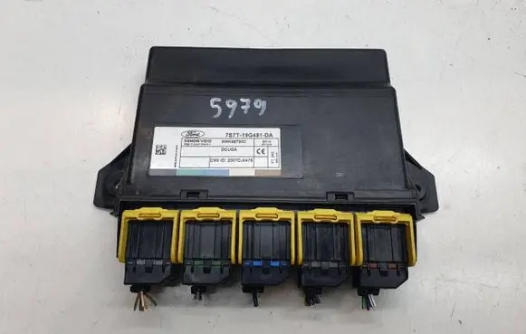 Ford Mondeo MK IV Central body control module 7S7T-19G481-DA
