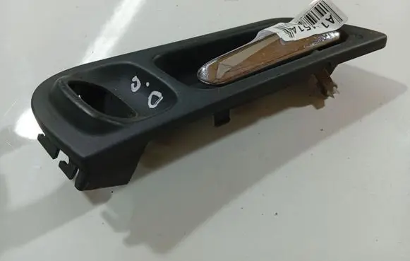 Mercedes-Benz C W203 Rear door interior handle A3183