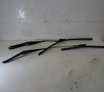 Ford Fiesta Front wiper blade arm