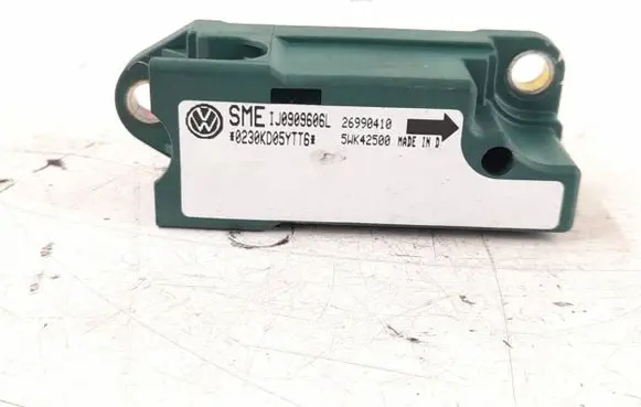 Volkswagen New Beetle Airbag deployment crash/impact sensor 1J0909606L 1J0909606