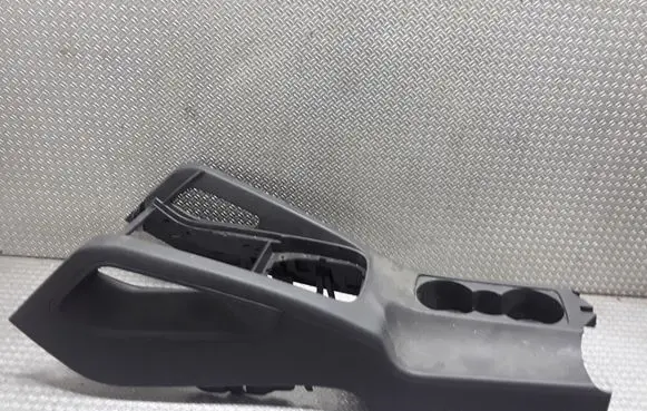 Volkswagen Golf V Center console 1K5863243