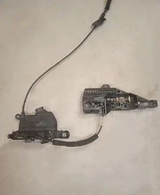 Renault Megane IV Front door lock