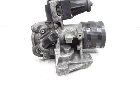 Volvo V70 EGR valve 30774531 50590601