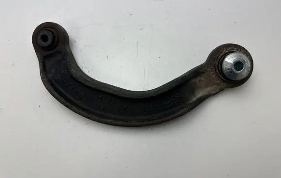Ford Mustang VI Front control arm 5K743