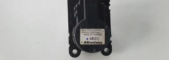 Mitsubishi Outlander A/C air flow flap actuator/motor 