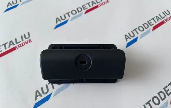 BMW 3 E90 E91 Glove box handle 8163017 8163018