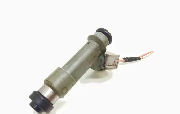 Toyota Aygo AB10 Fuel injector 2325000010 052063017