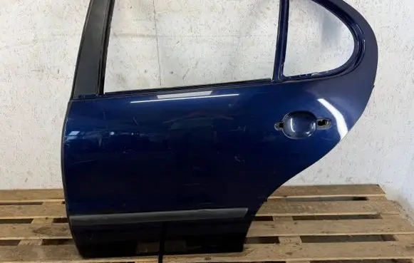 Seat Toledo III (5P) Rear door