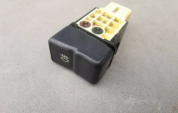 Subaru Forester SF Fog light switch 