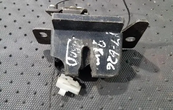 Mazda 626 Tailgate/trunk/boot lock/catch/latch