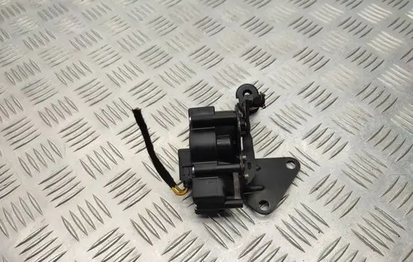 Volkswagen Sharan Vent window/glass motor 7M0847080