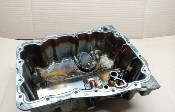 Seat Mii Engine head 04C103603D