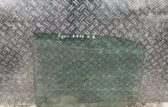 Nissan Primera Rear door window glass