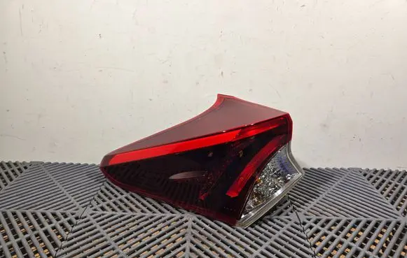 Rear/tail lights