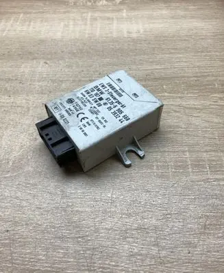 BMW 5 E39 Immobilizer control unit/module 6905668