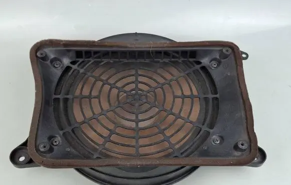 Audi A6 S6 C7 4G Subwoofer speaker 4G5035412
