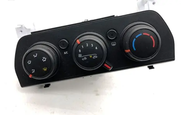 Dacia Sandero Interior fan control switch 275004395R