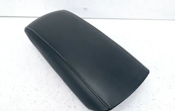 Ford Fusion II Armrest HS73F04604