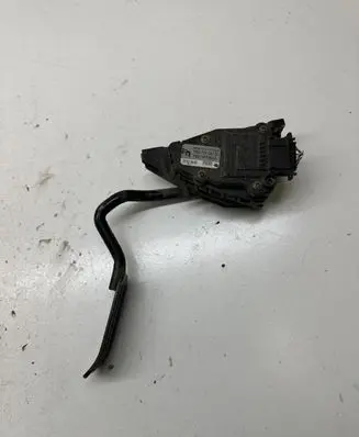 Volkswagen Sharan Accelerator throttle pedal 7M3721603B 6PV00777003 YM219F836AA