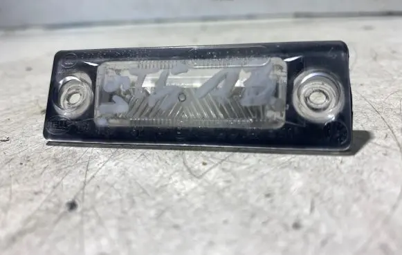 Volkswagen Transporter - Caravelle T5 Number plate light 7E0943021A