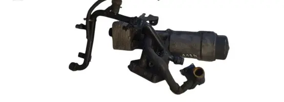 Audi A4 S4 B7 8E 8H Oil filter mounting bracket 038118389