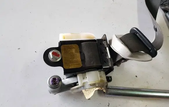 Volkswagen Tiguan Front seatbelt 888202Y20IAUTOPI 888202Y20