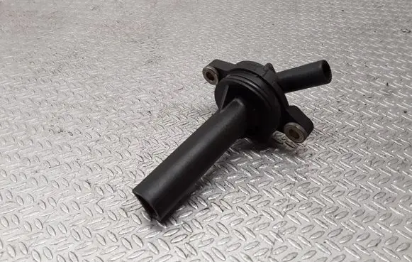 Volvo S60 Breather hose sensor 3900160992