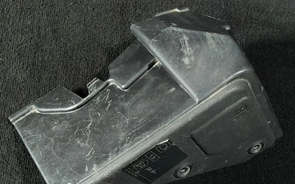 Renault Scenic II - Grand scenic II Fuse box cover 8200356339