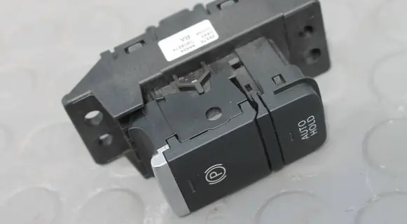 Nissan Qashqai J12 Hand parking brake switch QASHQAI251756RA0A 251756RA0A