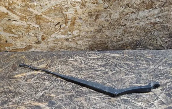 Volkswagen Caddy Front wiper blade arm