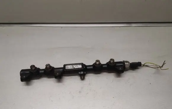 Fuel main line pipe