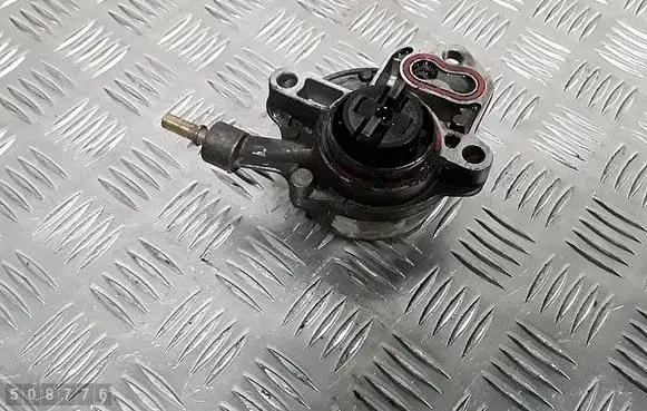 Peugeot 807 Vacuum pump 9631971580