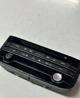 Jaguar F-Pace Climate control unit