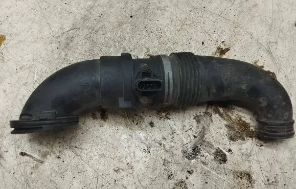 Audi A6 S6 C6 4F Mass air flow meter 074906461B 0281002461