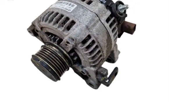 KIA Sportage Generator/alternator 373002A700