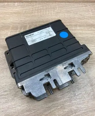 Audi A4 S4 B5 8D Gearbox control unit/module 01N927733R