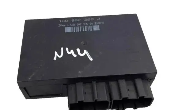 Volkswagen Golf IV Comfort/convenience module 1C0962258J