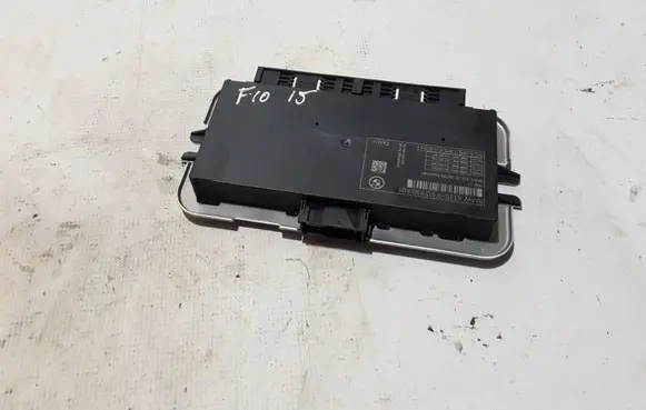 BMW 5 F10 F11 Light module LCM 9313930