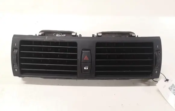 BMW X5 E70 Dash center air vent grill 716180104 695865404 011779401