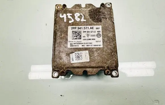 Volkswagen Transporter - Caravelle T6 Headlight ballast module Xenon 7PP941571AE 7PP941571A