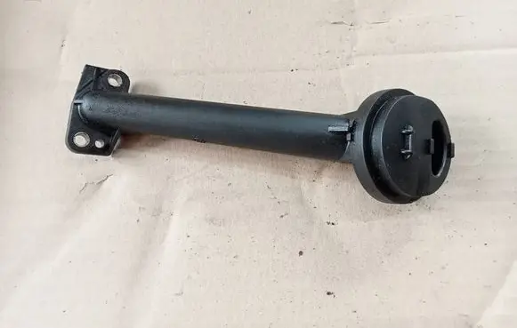 Renault Clio III Oil sump strainer pipe 8200820554