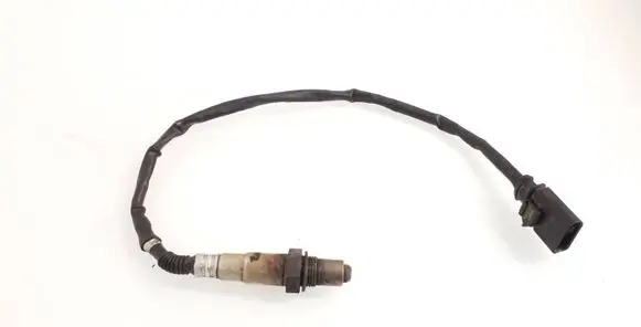 Skoda Octavia Mk2 (1Z) Lambda probe sensor 03C906262AK 0281010104